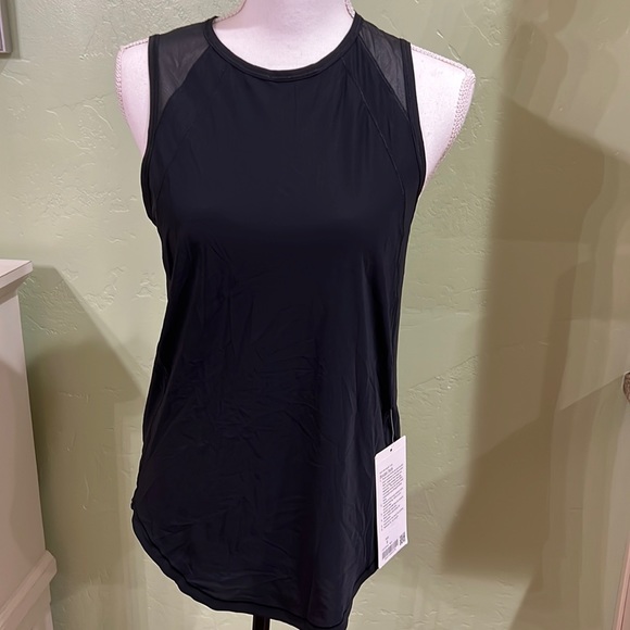 lululemon athletica Tops - Lululemon sculpt tank